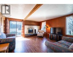 10091 6 Highway, Coldstream, BC V1B3B6 Photo 12