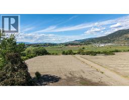 10091 6 Highway, Coldstream, BC V1B3B6 Photo 39