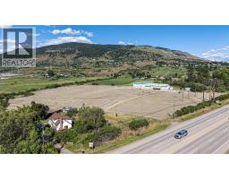 10091 6 Highway, Coldstream, BC V1B3B6 Photo 36