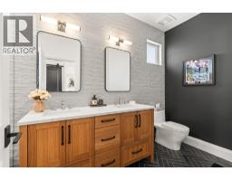 101 Diamond Way, Vernon, BC V1H0A2 Photo 34