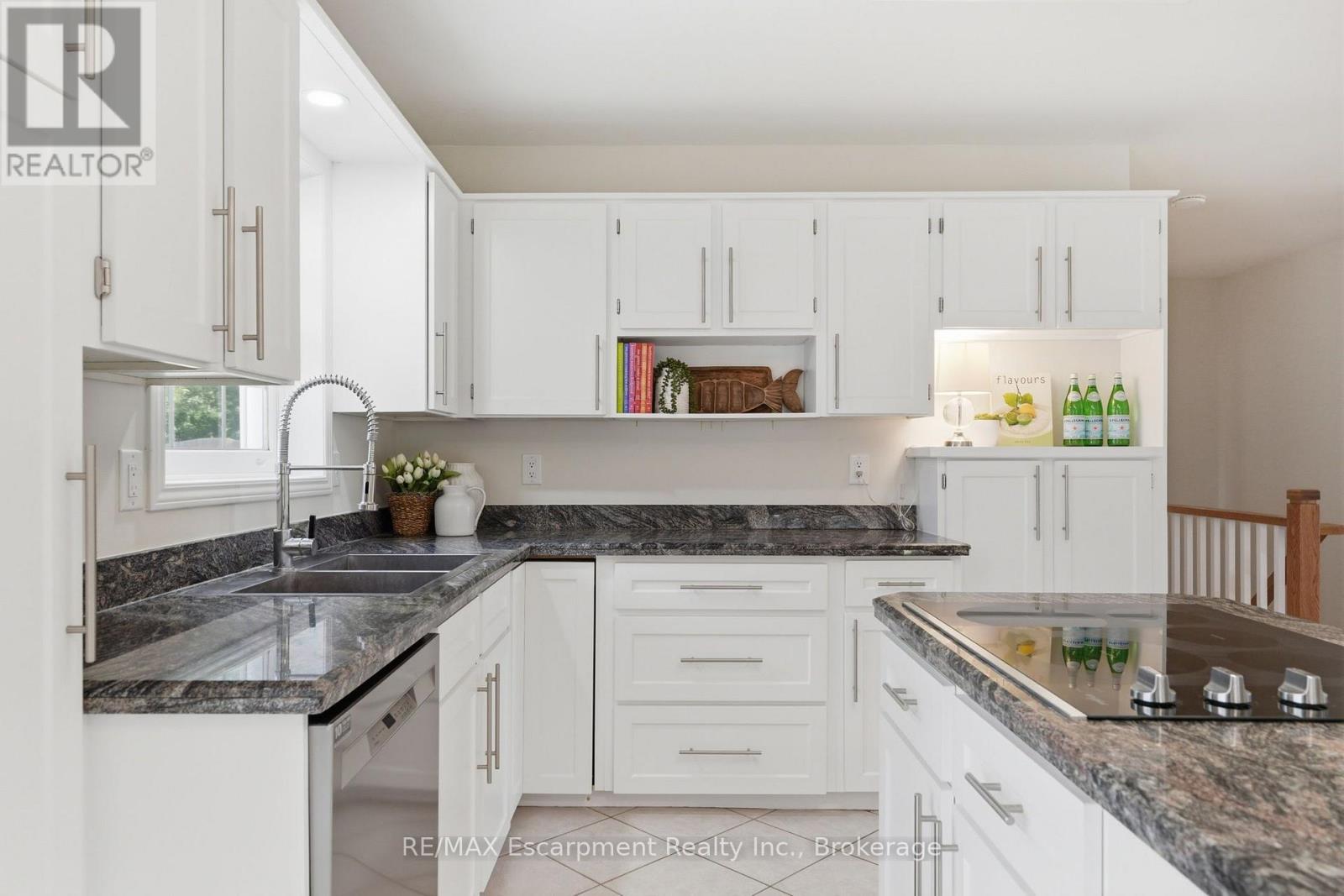 337 CONCESSION 5 W, Hamilton — photo 8