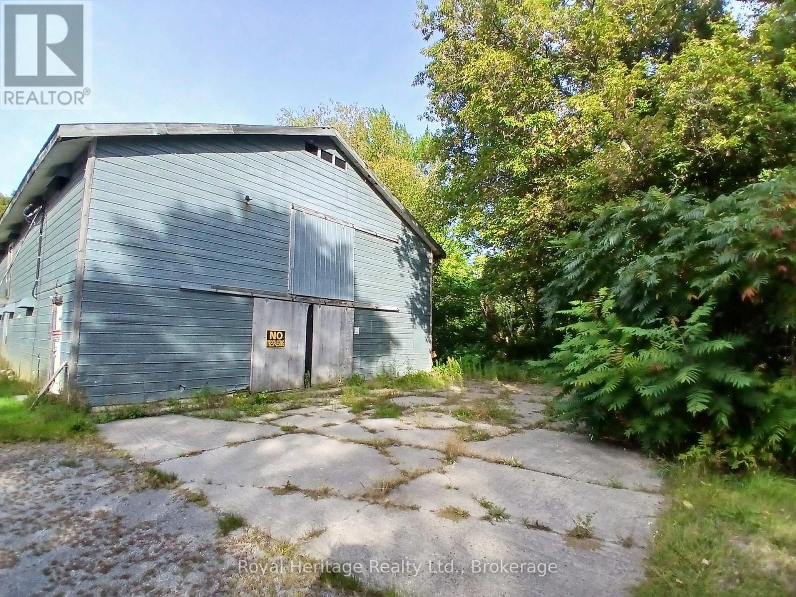 250 SCRIVER ROAD - 12