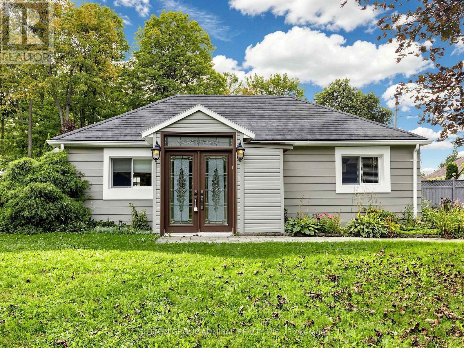 4631 AURORA ROAD - 2