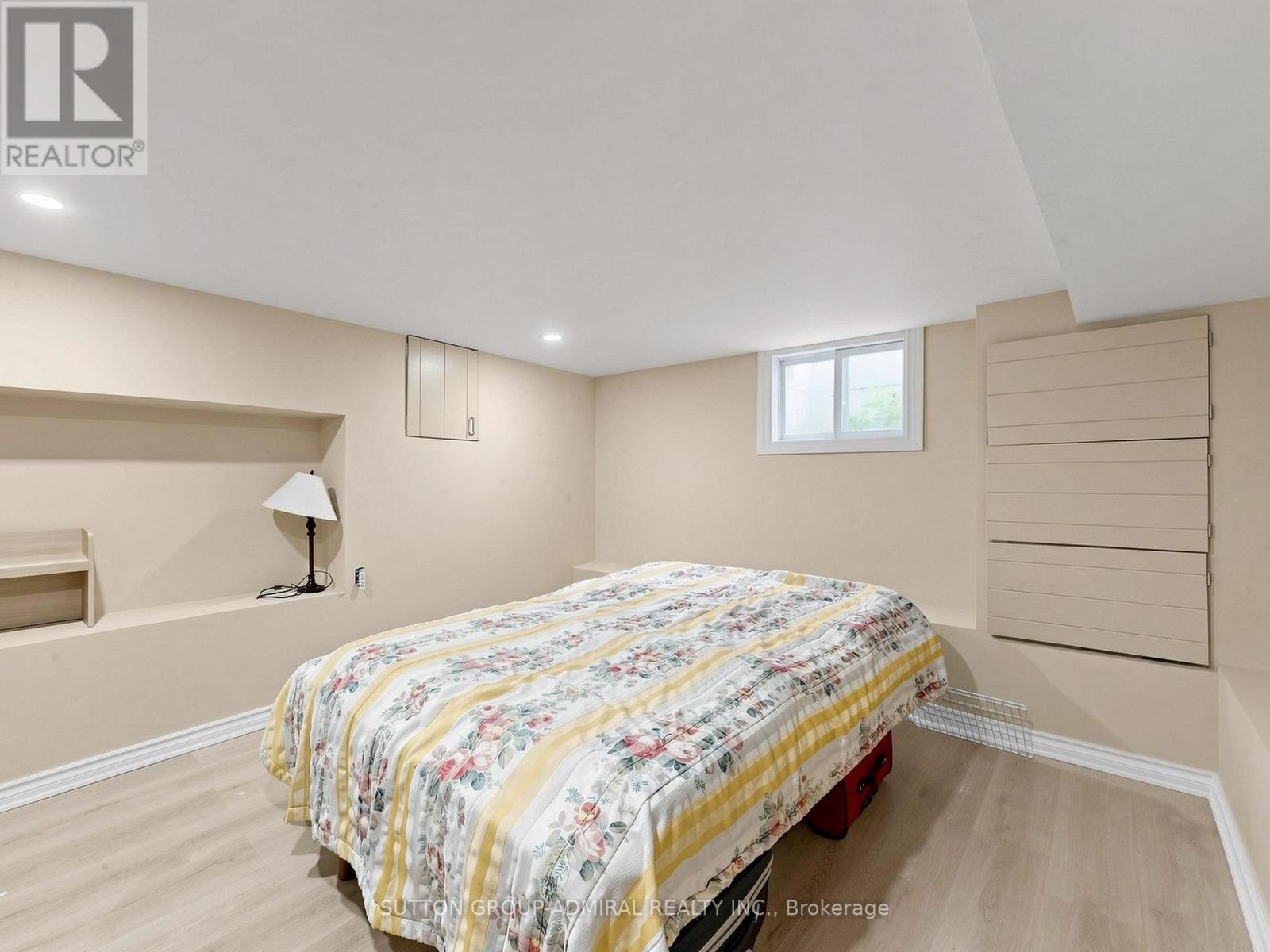 4631 AURORA ROAD - 22