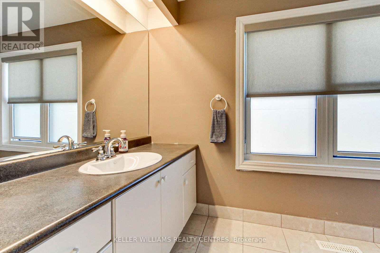 204 CROSSLAND GATE - 30
