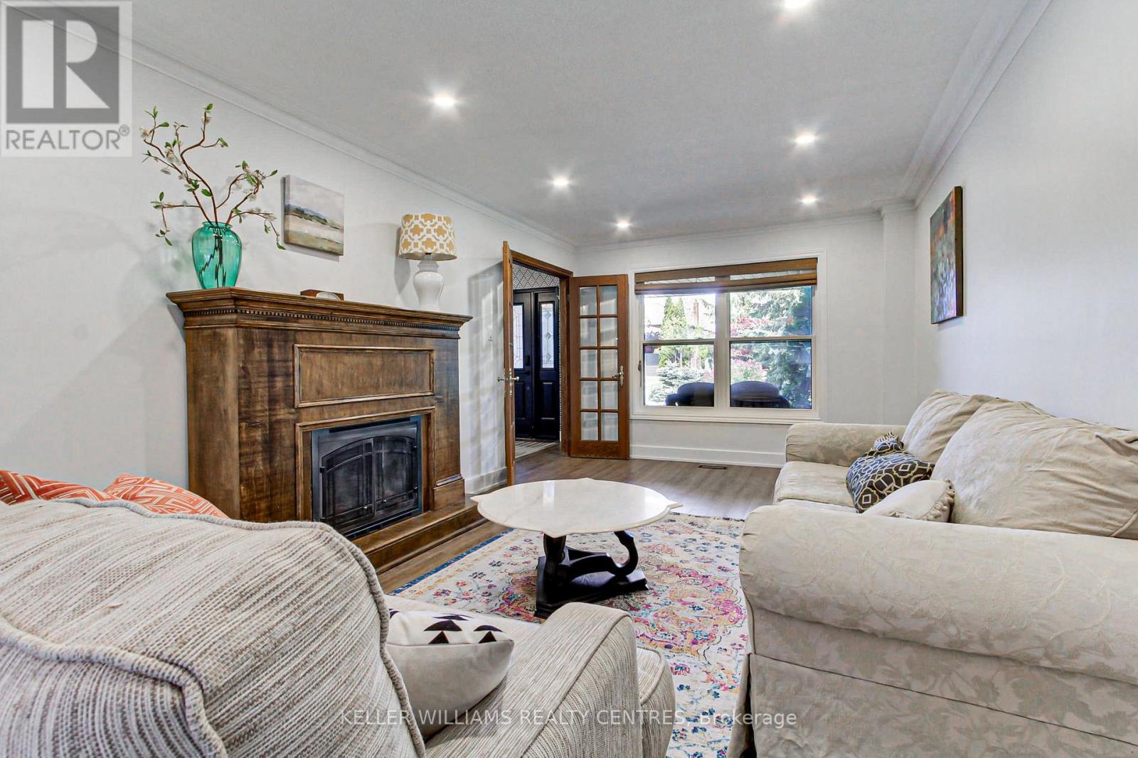 204 CROSSLAND GATE - 9