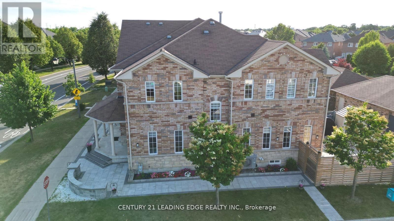 648 SOUTH UNIONVILLE AVENUE, Markham (Village Green-South Unionville) — photo 5