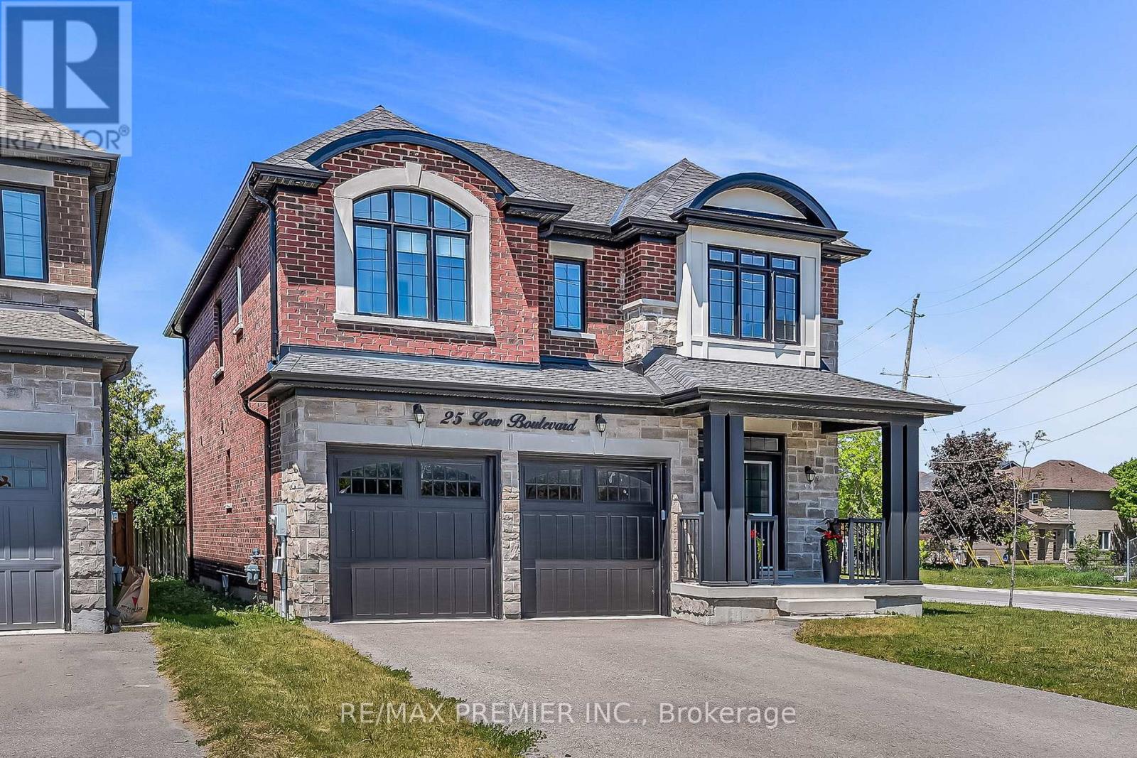 25 LOW BOULEVARD, Uxbridge — photo 3