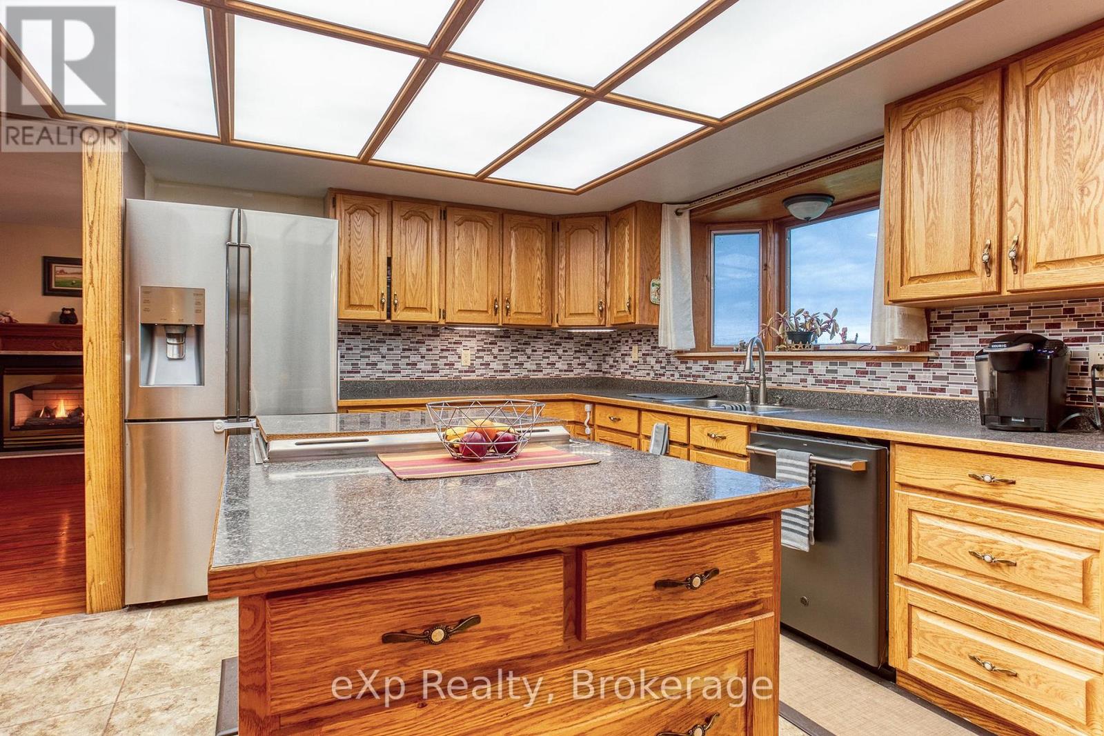 41564 BYERS STREET, Central Huron (Hullett) — photo 10