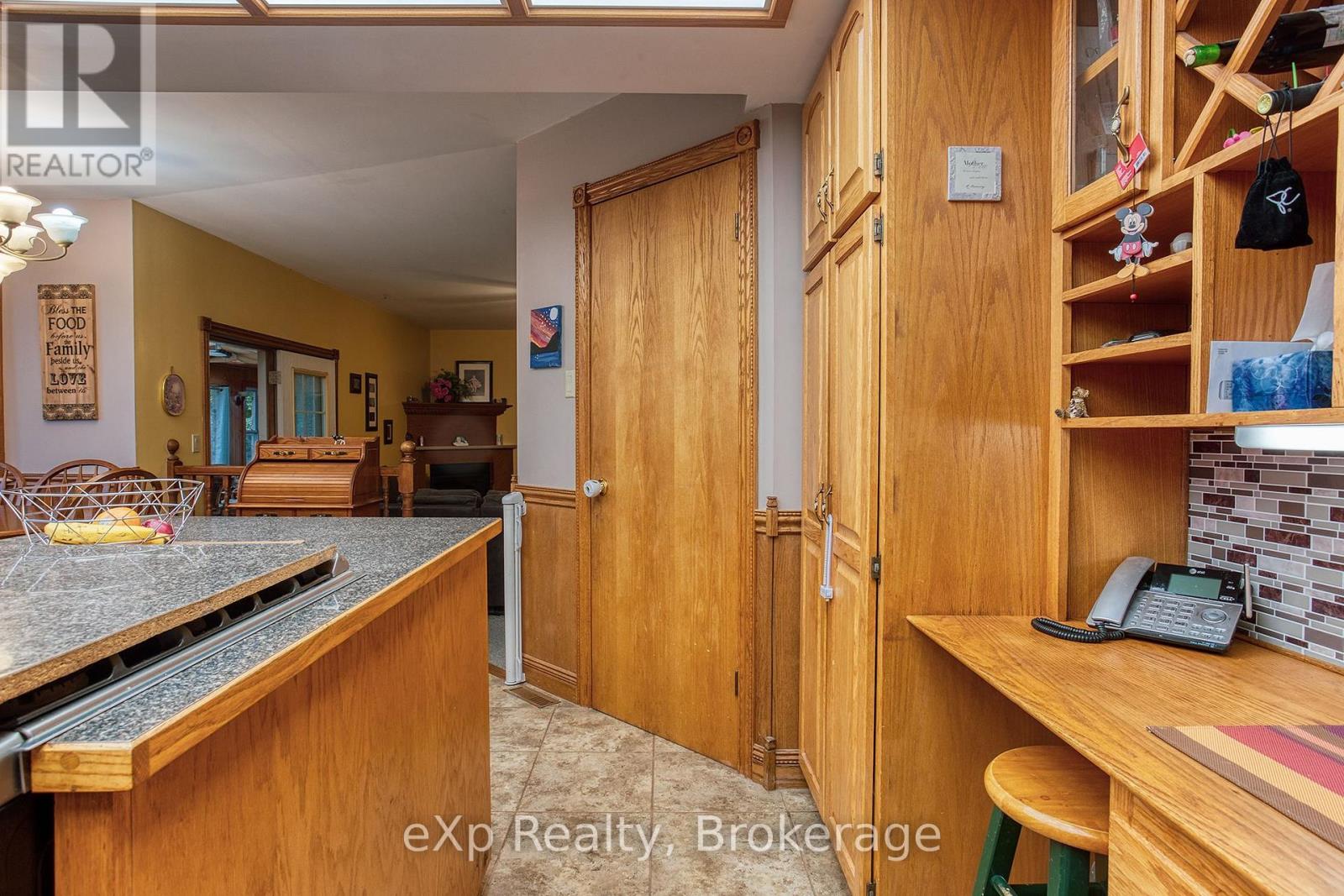 41564 BYERS STREET, Central Huron (Hullett) — photo 12