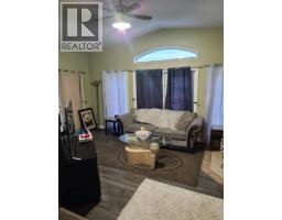 5211 50 Avenue, Grimshaw, AB T0H1W0 Photo 10