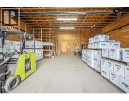 10003 6 Highway, Coldstream, BC V1B3B6 Photo 16