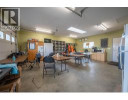 10003 6 Highway, Coldstream, BC V1B3B6 Photo 17