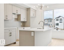 8148 228 St Nw, Edmonton, AB T5T7X9 Photo 8