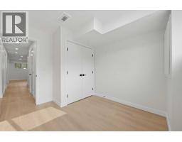 1387 Berkley Drive Nw, Calgary, AB T3K1T5 Photo 38