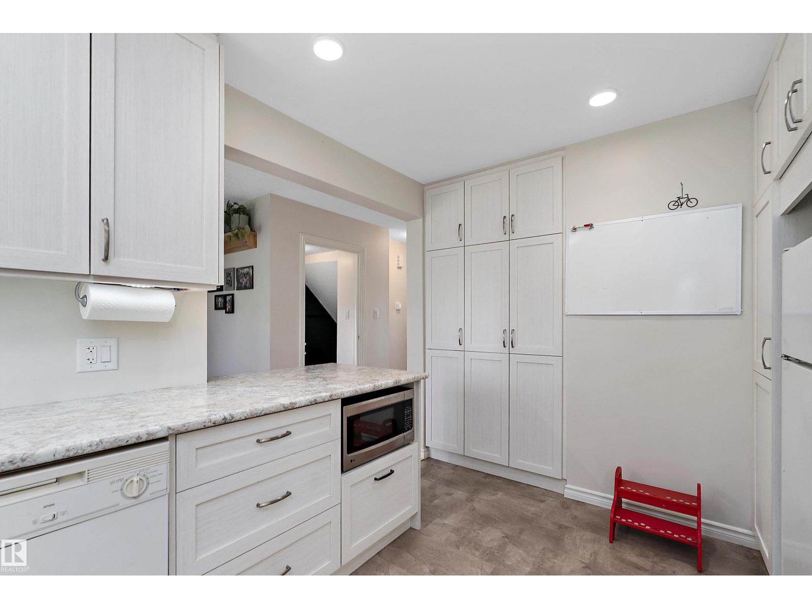 1930 104 Street NW, Keheewin — photo 19 of 30: Property photo