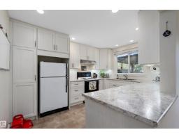 1930 104 St Nw, Edmonton, AB T6J5A7 Photo 15