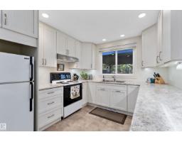 1930 104 St Nw, Edmonton, AB T6J5A7 Photo 16