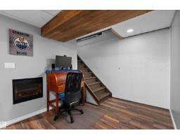 1930 104 St Nw, Edmonton, AB T6J5A7 Photo 35
