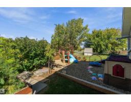 1930 104 St Nw, Edmonton, AB T6J5A7 Photo 41