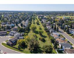 1930 104 St Nw, Edmonton, AB T6J5A7 Photo 53