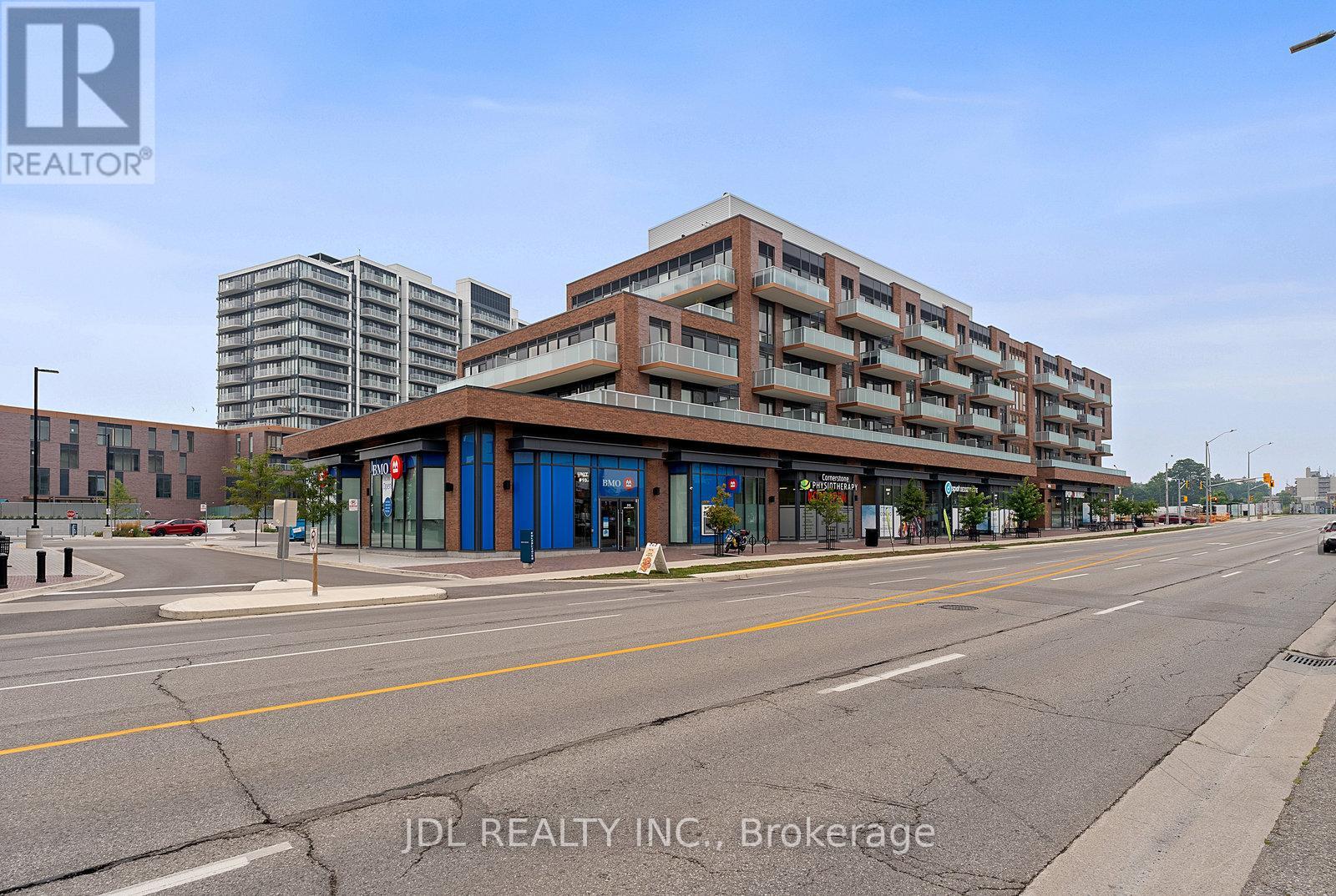 519 - 215 LAKESHORE ROAD W, Mississauga (Port Credit) — photo 3