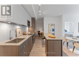519 - 215 Lakeshore Road W, Mississauga, ON L5H0A7 Photo 9
