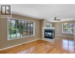 22 Glensummit Close, Cochrane, AB T4C2J9 Photo 15