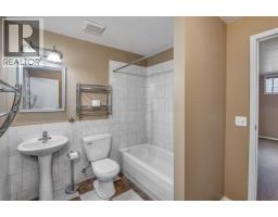 22 Glensummit Close, Cochrane, AB T4C2J9 Photo 20