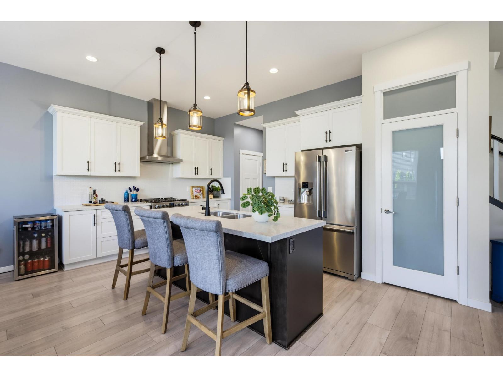 27515 27A AVENUE, Langley