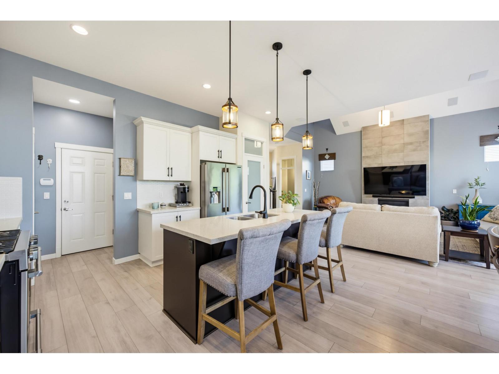 27515 27A AVENUE, Langley