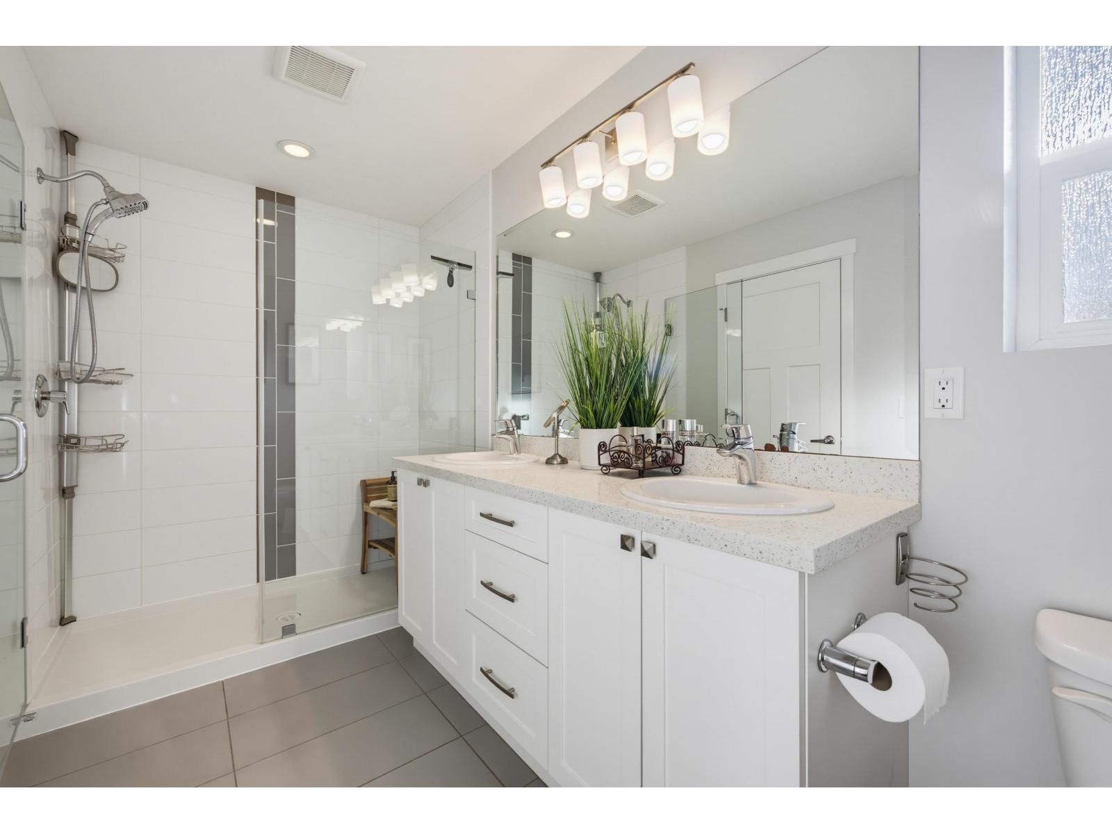 27515 27A AVENUE, Langley