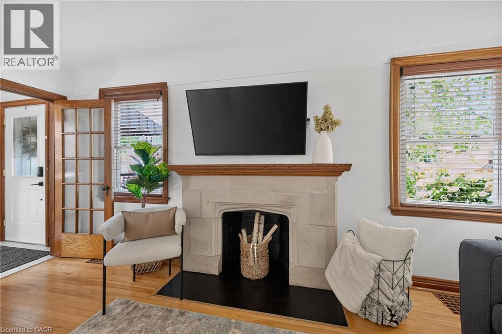 25 WOODBRIDGE Road - 9