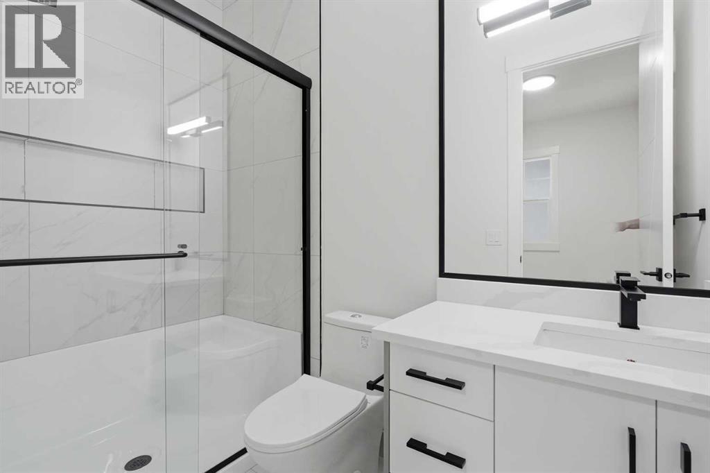 15 WATERCREST Gate - 21