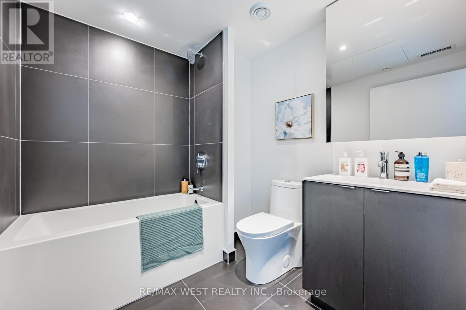 901 - 20 EDWARD STREET, Toronto (Bay Street Corridor) — photo 5