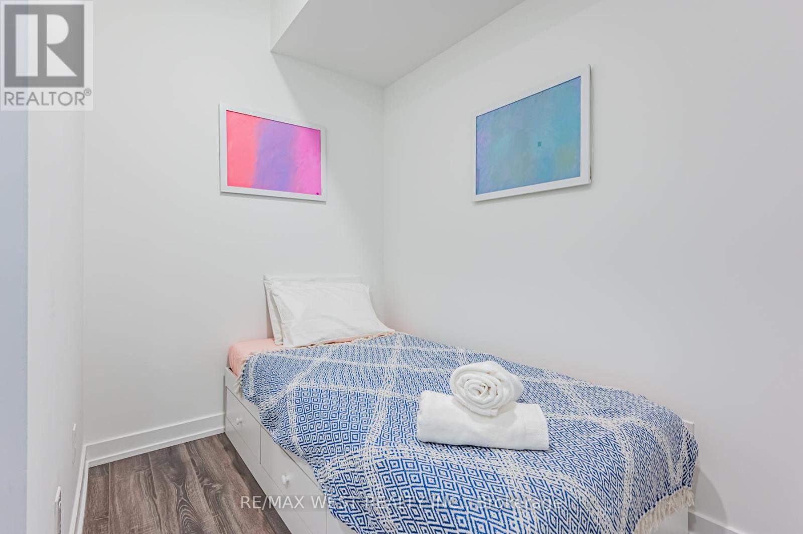 901 - 20 EDWARD STREET, Toronto (Bay Street Corridor) — photo 9