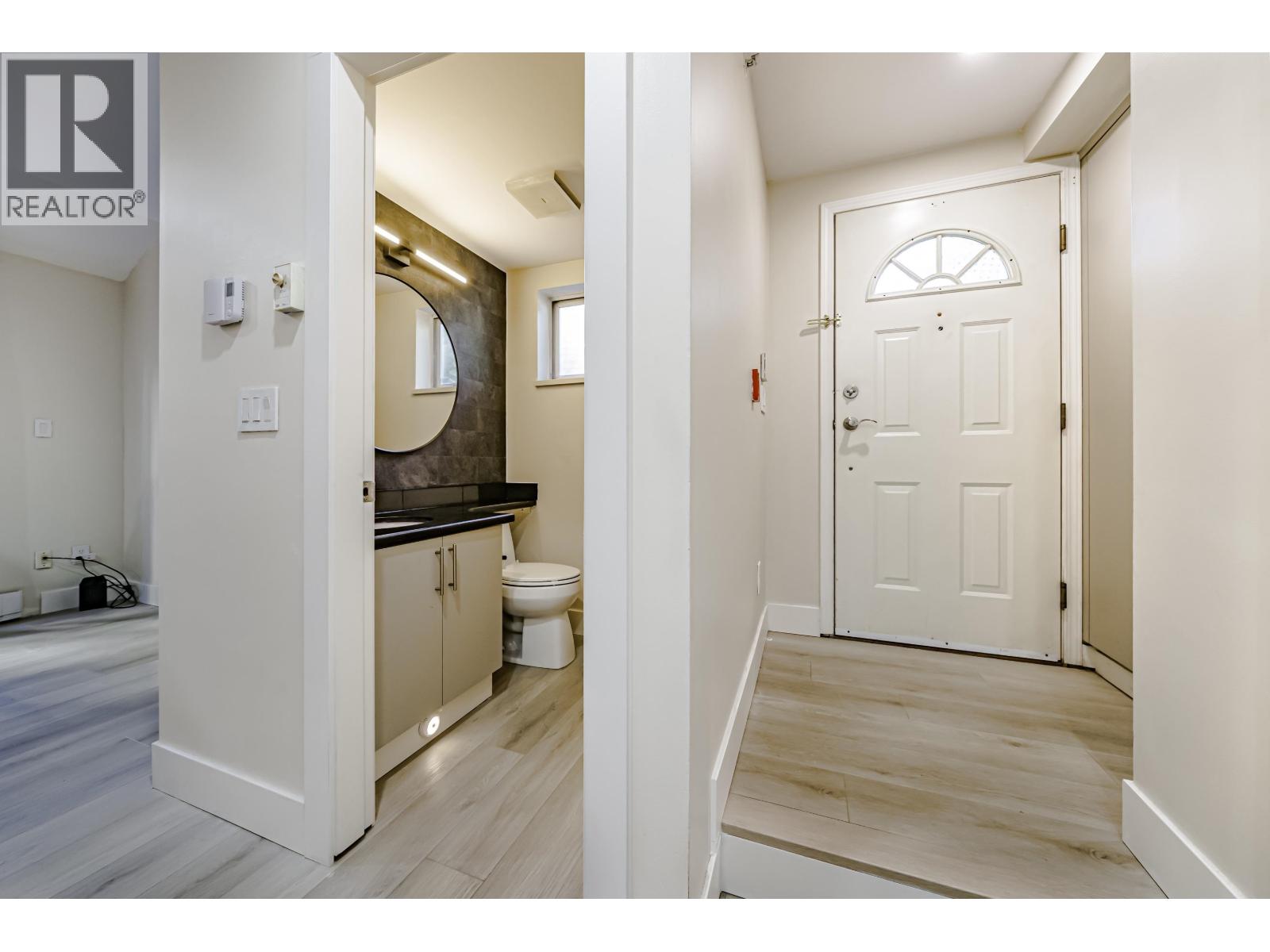 #1 1328 W 73RD Avenue, Vancouver, British Columbia, V6P3E7, Vancouver, British Columbia — photo 4 of 5