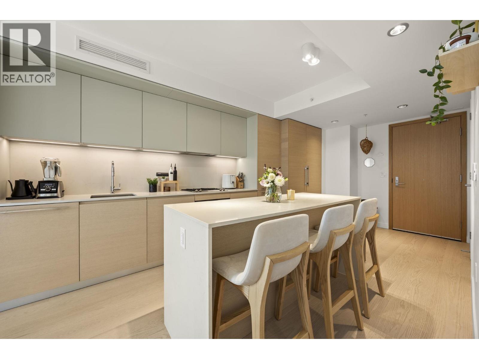 2007 1289 HORNBY STREET