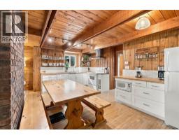 9226 Emerald Drive, Whistler, BC V8E0G5 Photo 7