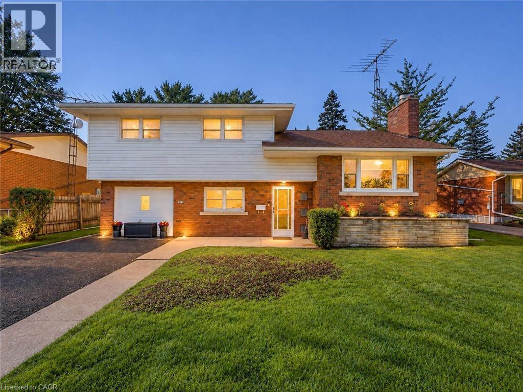 216 FAIRVIEW Avenue, Dunnville