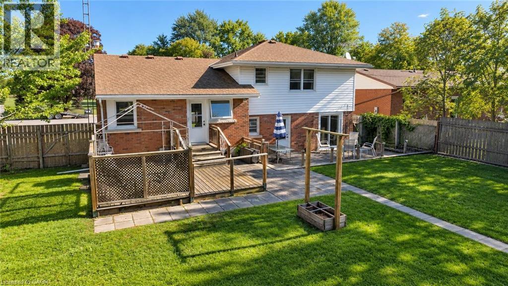 216 FAIRVIEW Avenue, Dunnville — photo 4