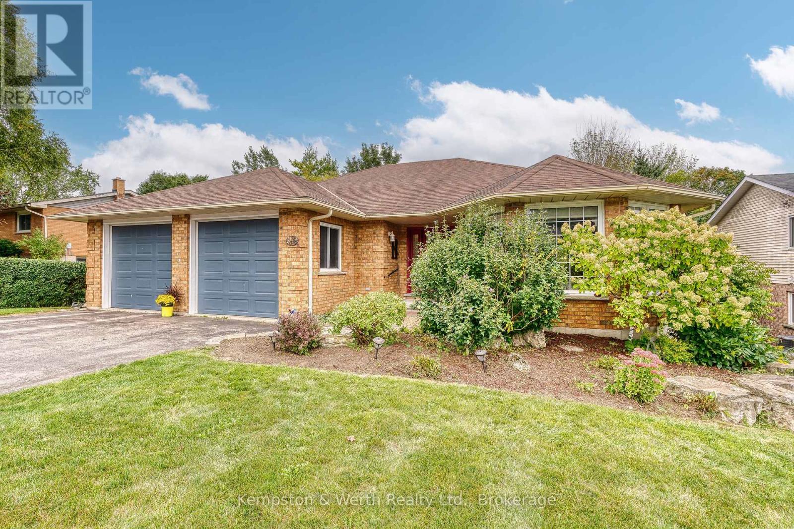 21 QUEEN STREET, Mapleton — photo 4