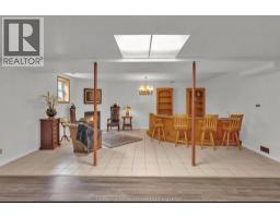 23 Willcox Street, Chatham, ON N7M6E2 Photo 40