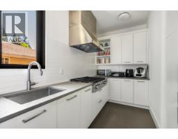 3430 Aintree Drive, North Vancouver, BC V7R4E3 Photo 13