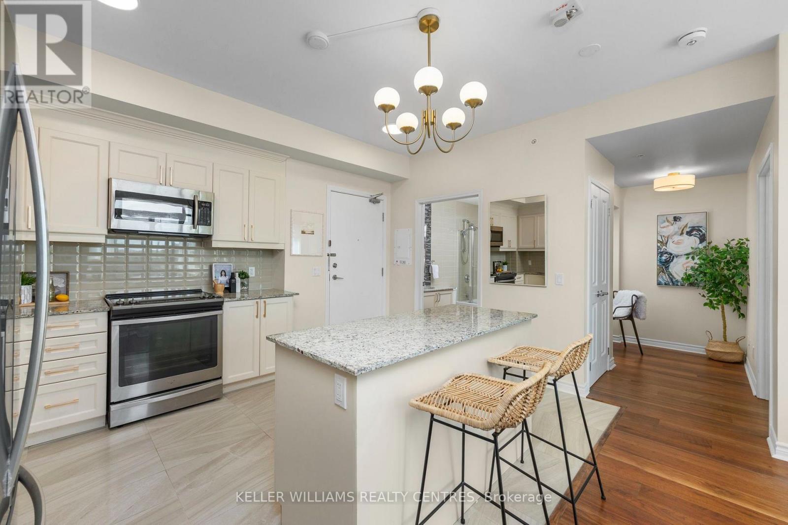 410 - 2522 KEELE STREET, Toronto (Maple Leaf) — photo 11