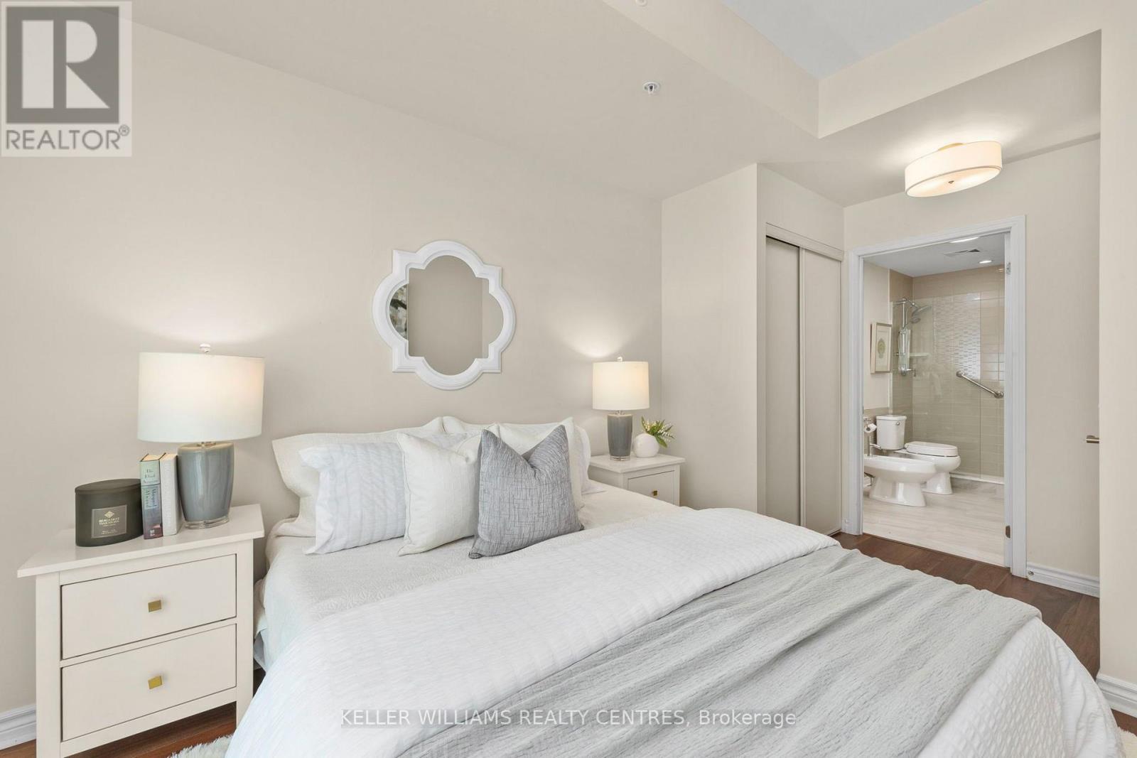#410 2522 KEELE STREET - 17