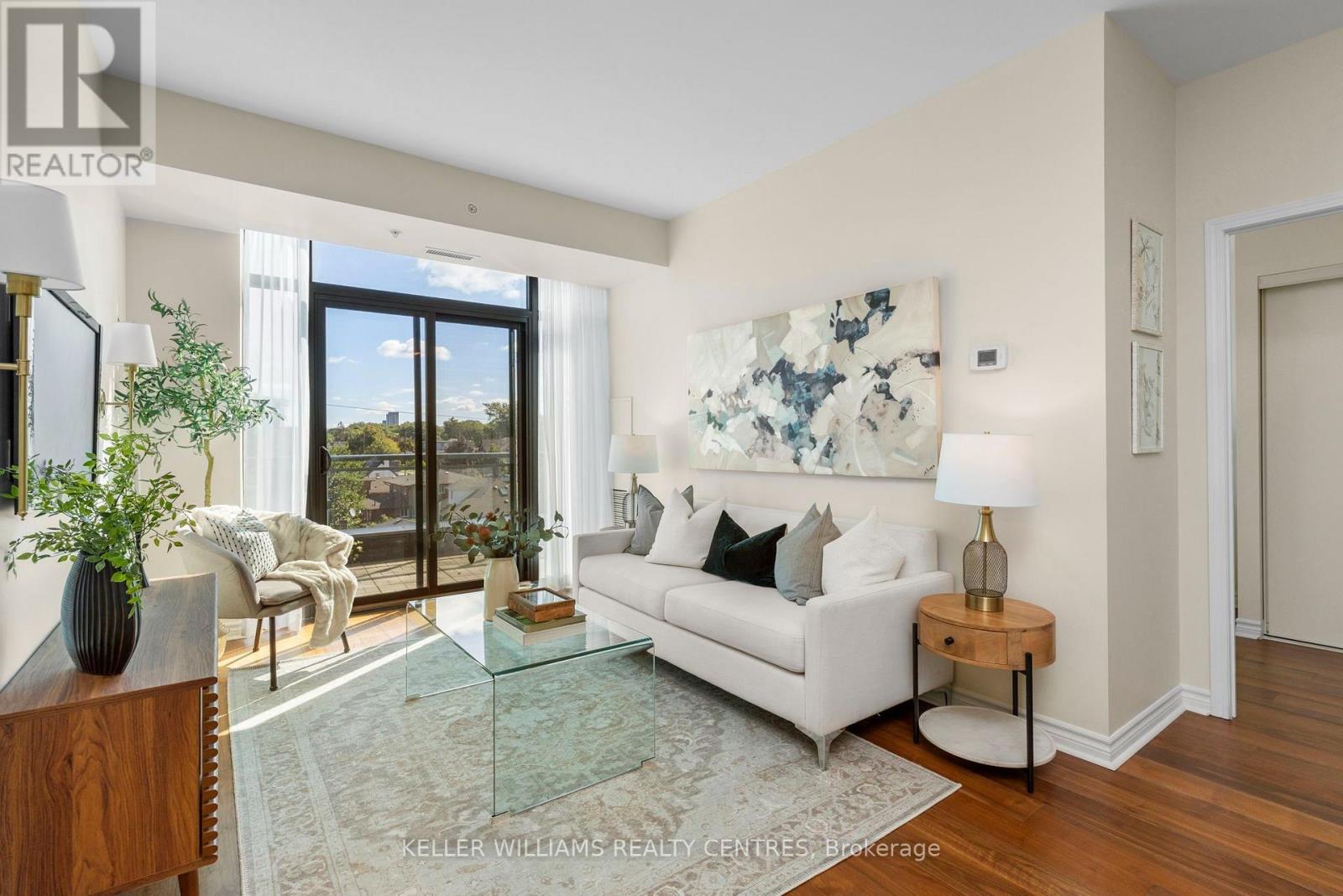 410 - 2522 KEELE STREET, Toronto (Maple Leaf) — photo 2