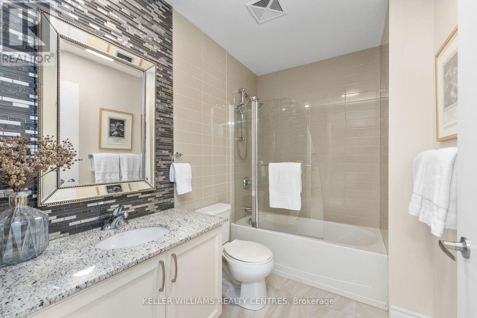 #410 2522 KEELE STREET - 25