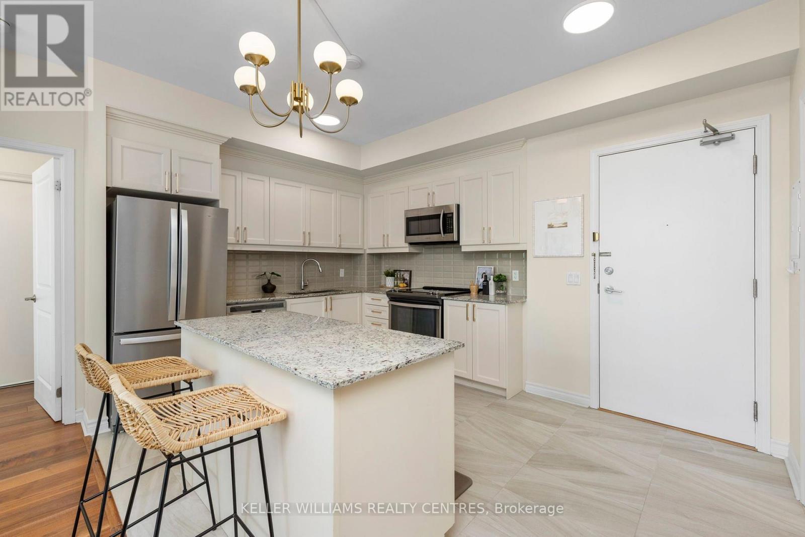 410 - 2522 KEELE STREET, Toronto (Maple Leaf) — photo 8