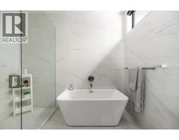 3430 Aintree Drive, North Vancouver, BC V7R4E3 Photo 27